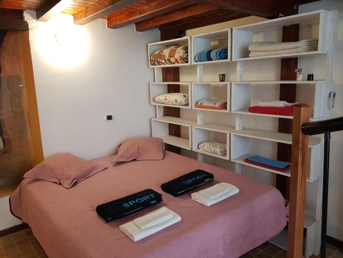 Apartmán Flat Nirmala Studio-Shop Milán Exteriér fotografie